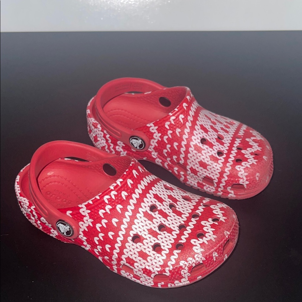 CROCS Red and White Patterned Clogs C 10